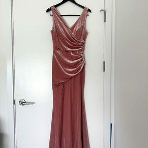 REVELRY Velvet Bridesmaid Dress Dawson Size 10 - Dusty Rose